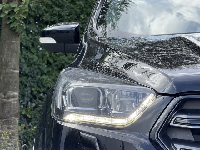 Ford Kuga BWJ 2018 1.5 176 pk EcoBoost ST Line AUTOMAAT | 4 WHEEL DRIVE | TREKHAAK | PANORAMA | CLIMA | CRUISE | NAVI | PRIV. GLAS | MULTI