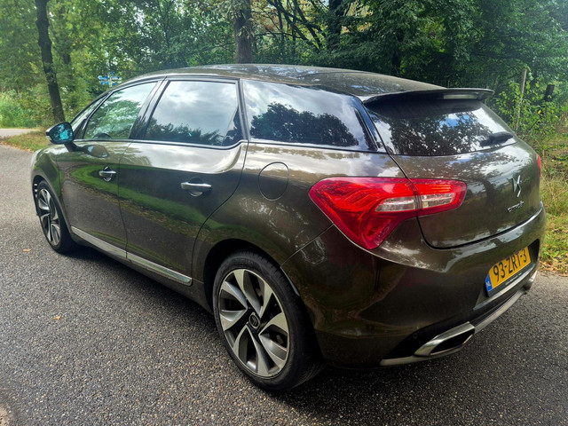 Citroen DS5 1.6 THP Sport Chic . Leder . Nl-auto