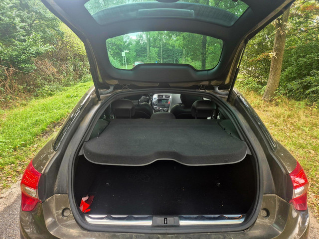 Citroen DS5 1.6 THP Sport Chic . Leder . Nl-auto