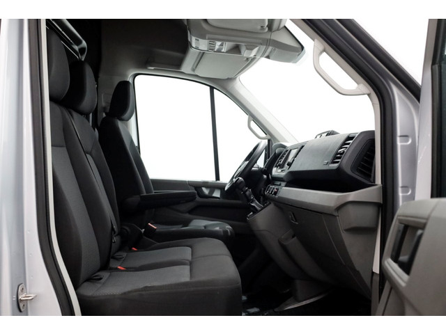 Volkswagen Crafter 35 2.0 TDI 177pk RWD L3H3 (L2H2) Highline LED Inrichting Trekhaak 3500kg 05-2020