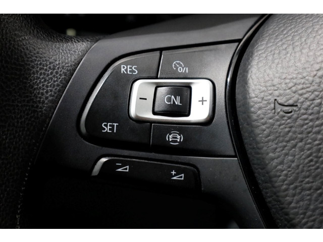 Volkswagen Crafter 35 2.0 TDI 177pk RWD L3H3 (L2H2) Highline LED Inrichting Trekhaak 3500kg 05-2020