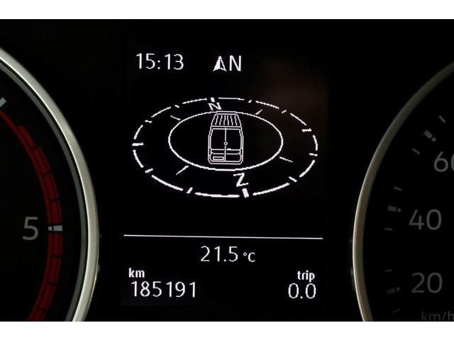 Volkswagen Crafter 35 2.0 TDI 177pk RWD L3H3 (L2H2) Highline LED Inrichting Trekhaak 3500kg 05-2020