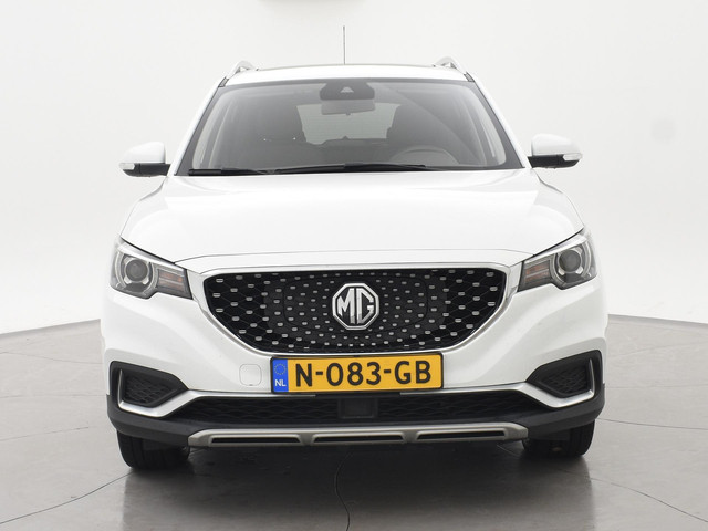 mg-zs-ev-mg-luxury-45-kwh---panorama---leder---camera---adaptive-cruise---stoelverwarming