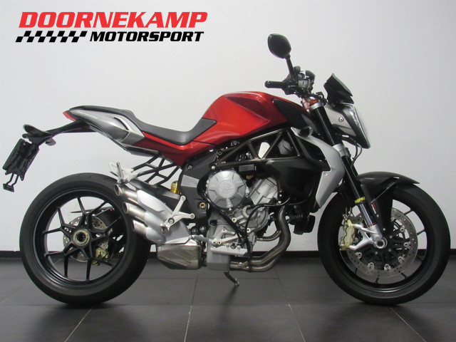 mv-agusta-brutale-800-brutale-800