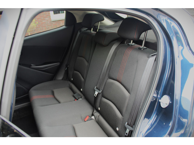 Mazda 2 1.5 SkyActiv-G 90 Homura - Stoel- stuurverwarming, Cruise, Achteruitrijcamera, Airco!