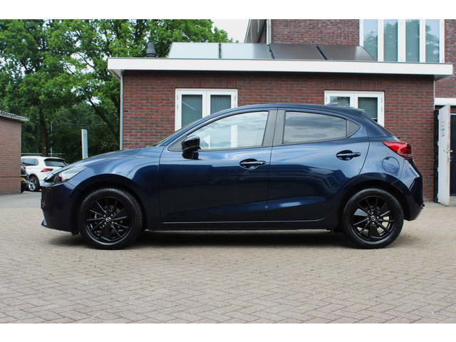 Mazda 2 1.5 SkyActiv-G 90 Homura - Stoel- stuurverwarming, Cruise, Achteruitrijcamera, Airco!