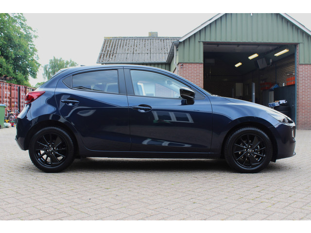 Mazda 2 1.5 SkyActiv-G 90 Homura - Stoel- stuurverwarming, Cruise, Achteruitrijcamera, Airco!