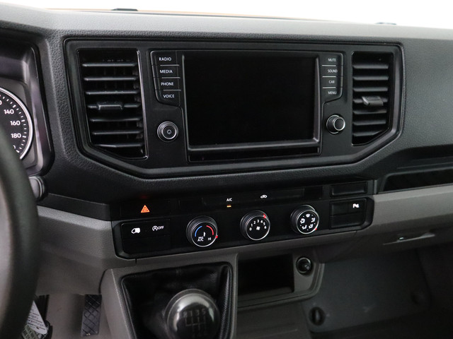 Volkswagen Crafter 2.0TDI 140PK L3H3 | Airco | Cruise | 3-Persoons | Trekhaak