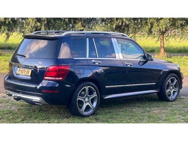 mercedes-benz-glk-250-4-matic-prestige-automaat-92.000km---navigatie--leer--stoelverwarming--elec.-panoramadak--achteruitrijcamera--parkeerhulp-vo