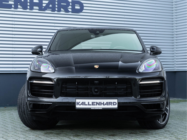 porsche-cayenne-coup-3.0-e-hybrid---pano---sport-chrono---trekhaak---luchtvering---achterasbesturing