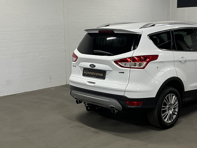 Ford Kuga 1.6 Titanium Trekhaak | Cruise control | Climate control | Parkeersensoren |