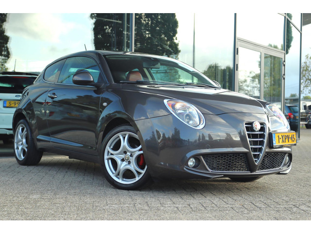 alfa-romeo-mito-0.9-twinair-esclusivo---leder---navi---cruise---climate---pdc---privacy---bluetooth