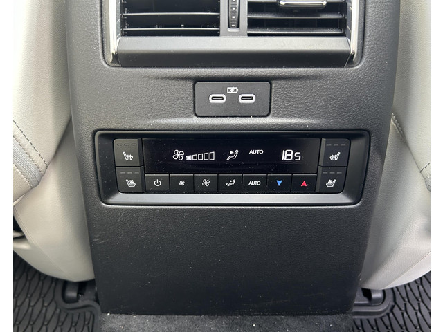 Mazda CX-80 2.5 e-SkyActiv PHEV Takumi Plus 6p.