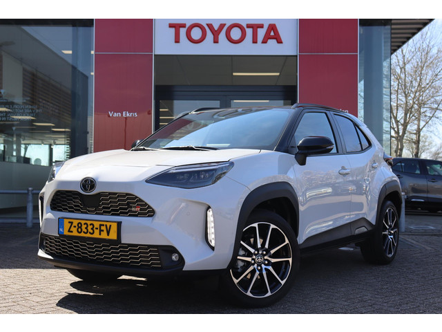 toyota-yaris-cross-1.5-hybrid-gr-sport--head-up-display--jbl-audio--stuurverwarming