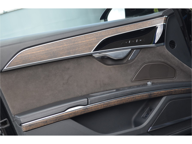 Audi A8 55 TFSI quattro Pro Line Plus €165k NP | Achterasbesturing | Schermen achter | Softclose | Pano | B&O | Alcantara hemel | 4x Sto