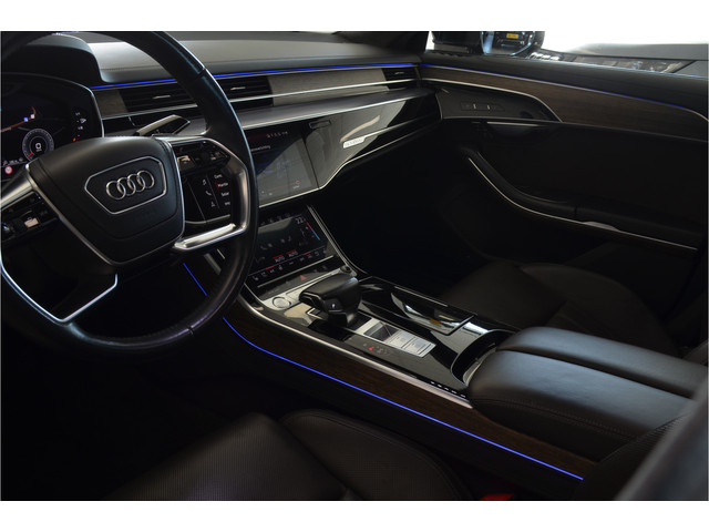 Audi A8 55 TFSI quattro Pro Line Plus €165k NP | Achterasbesturing | Schermen achter | Softclose | Pano | B&O | Alcantara hemel | 4x Sto