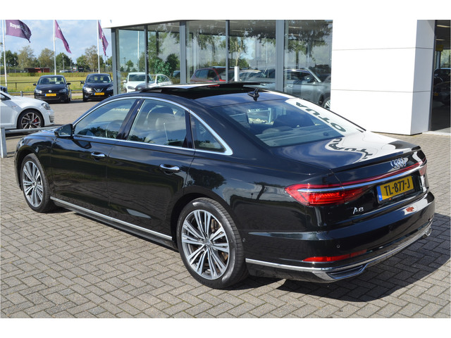 Audi A8 55 TFSI quattro Pro Line Plus €165k NP | Achterasbesturing | Schermen achter | Softclose | Pano | B&O | Alcantara hemel | 4x Sto