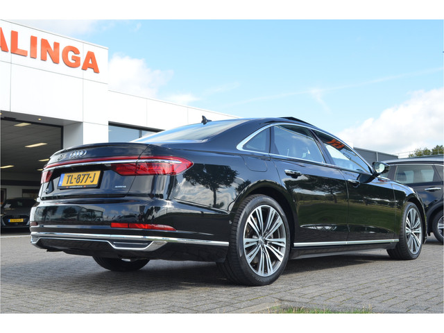 Audi A8 55 TFSI quattro Pro Line Plus €165k NP | Achterasbesturing | Schermen achter | Softclose | Pano | B&O | Alcantara hemel | 4x Sto
