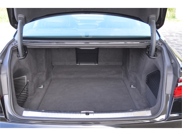 Audi A8 55 TFSI quattro Pro Line Plus €165k NP | Achterasbesturing | Schermen achter | Softclose | Pano | B&O | Alcantara hemel | 4x Sto