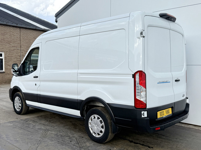 Ford E-Transit 75kWh 184PK 390 Elektrisch 75kWh 334km WLTP BEV Snelladen L2H2 Climate Control Tacho Carplay Camera Stoelverwarming Parkeersenso