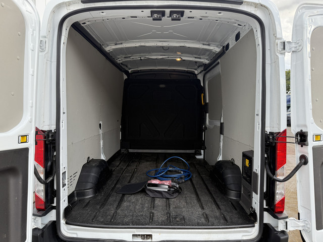 Ford E-Transit 75kWh 184PK 390 Elektrisch 75kWh 334km WLTP BEV Snelladen L2H2 Climate Control Tacho Carplay Camera Stoelverwarming Parkeersenso