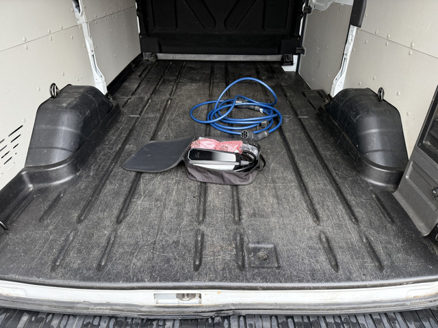 Ford E-Transit 75kWh 184PK 390 Elektrisch 75kWh 334km WLTP BEV Snelladen L2H2 Climate Control Tacho Carplay Camera Stoelverwarming Parkeersenso