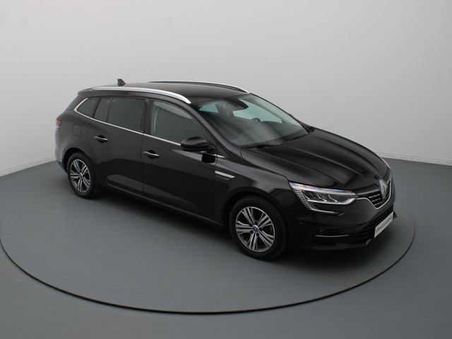 renault-megane-e-tech-estate-plug-in-hybrid-160pk-intens-automaat-head-up---camera---cruise---navi---parkeersens.-v-a---trekhaak