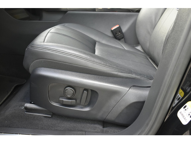 Land Rover Range Rover Evoque 1.5 P300e AWD R-Dynamic SE   Panoramadak   Elek stoelen   Meridian   Camera