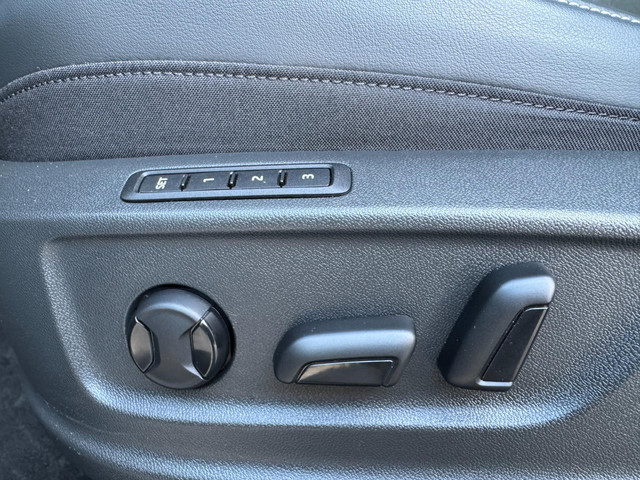 Seat Ateca 1.5 TSI Style Business Intense AUTOMAAT   TREKHAAK   CAMERA   MEMORY STOELEN   LED   4-SEIZOENENBANDEN   VIRTUAL COCKP