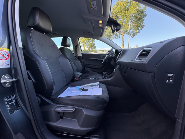 Seat Ateca 1.5 TSI Style Business Intense AUTOMAAT   TREKHAAK   CAMERA   MEMORY STOELEN   LED   4-SEIZOENENBANDEN   VIRTUAL COCKP