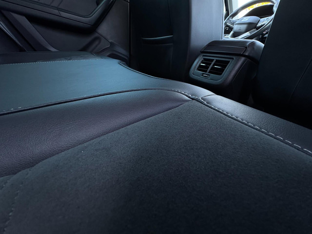 Seat Ateca 1.5 TSI Style Business Intense AUTOMAAT   TREKHAAK   CAMERA   MEMORY STOELEN   LED   4-SEIZOENENBANDEN   VIRTUAL COCKP