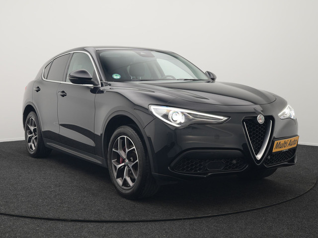 alfa-romeo-stelvio-2.0-t-awd-b-tech-business-edition-automaat-200pk---adaptive-cruise---lederen-sportstoelen-memory--verwarmd---camera---stuurwiel