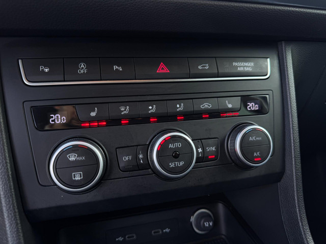 Seat Ateca 1.5 TSI Style Business Intense AUTOMAAT   TREKHAAK   CAMERA   MEMORY STOELEN   LED   4-SEIZOENENBANDEN   VIRTUAL COCKP