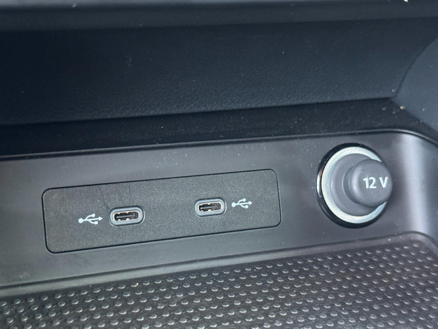 Seat Ateca 1.5 TSI Style Business Intense AUTOMAAT   TREKHAAK   CAMERA   MEMORY STOELEN   LED   4-SEIZOENENBANDEN   VIRTUAL COCKP