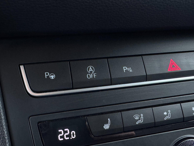 Seat Ateca 1.5 TSI Style Business Intense AUTOMAAT   TREKHAAK   CAMERA   MEMORY STOELEN   LED   4-SEIZOENENBANDEN   VIRTUAL COCKP