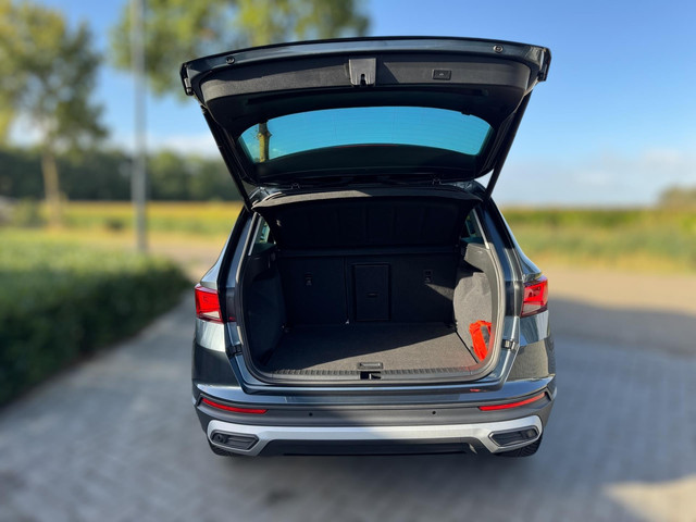 Seat Ateca 1.5 TSI Style Business Intense AUTOMAAT   TREKHAAK   CAMERA   MEMORY STOELEN   LED   4-SEIZOENENBANDEN   VIRTUAL COCKP