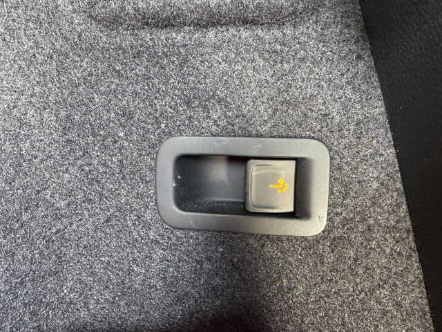 Seat Ateca 1.5 TSI Style Business Intense AUTOMAAT   TREKHAAK   CAMERA   MEMORY STOELEN   LED   4-SEIZOENENBANDEN   VIRTUAL COCKP