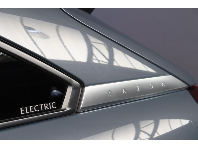 Mazda MX-30 e-SkyActiv 145 Luxury 36 kWh Schuif- Kanteldak Keyless Stoel-Stuurverwarming SOH 93%