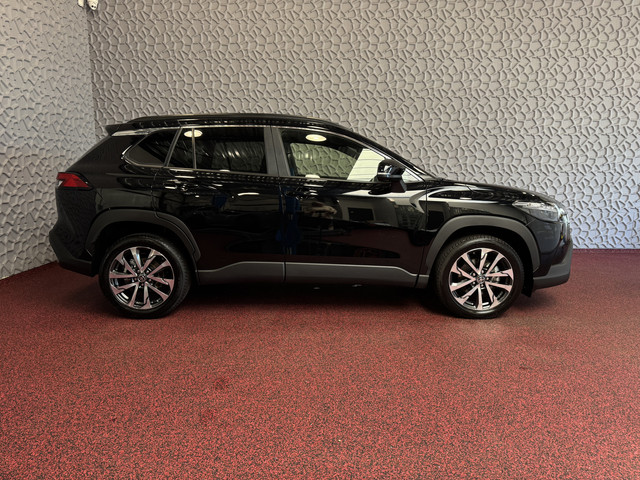 toyota-corolla-cross-hybrid-140-2025-style-stoel-stuur-verw.-elek.klep-led-keyless-carplay-navi-camera-adap-cruise-pdc