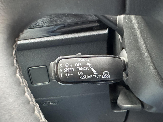 Seat Ateca 1.4 EcoTSI Xcellence Leder Camera Panorama Trekhaak Led verlichting Stoelverwarming