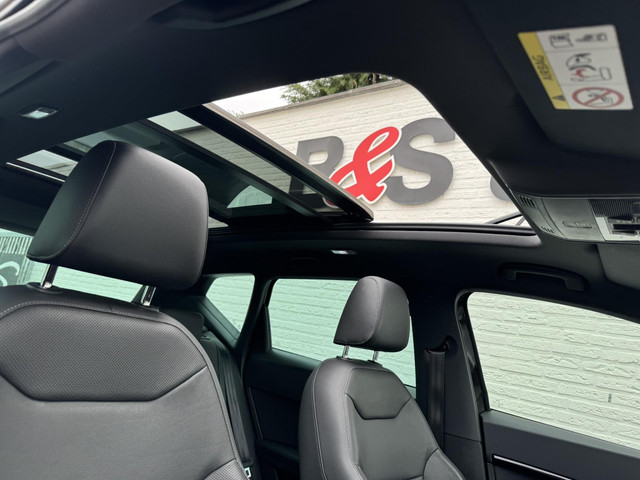 Seat Ateca 1.4 EcoTSI Xcellence Leder Camera Panorama Trekhaak Led verlichting Stoelverwarming