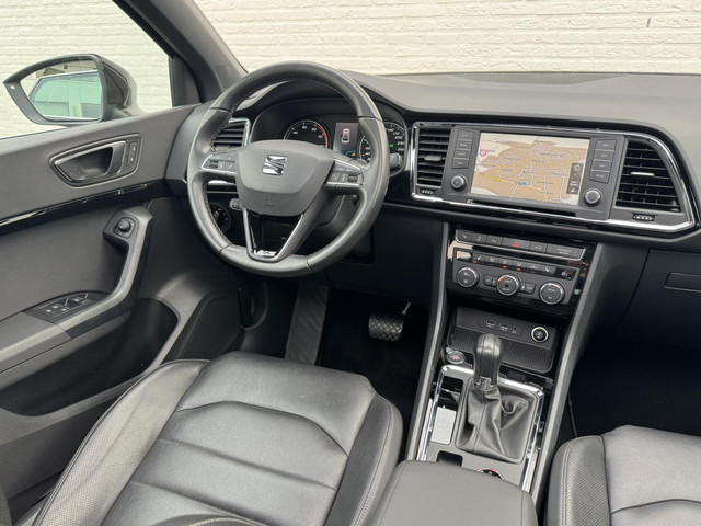 Seat Ateca 1.4 EcoTSI Xcellence Leder Camera Panorama Trekhaak Led verlichting Stoelverwarming