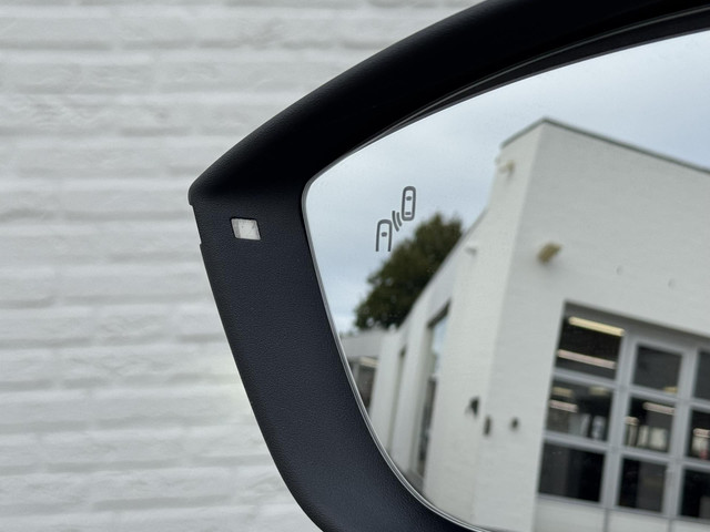 Seat Ateca 1.4 EcoTSI Xcellence Leder Camera Panorama Trekhaak Led verlichting Stoelverwarming
