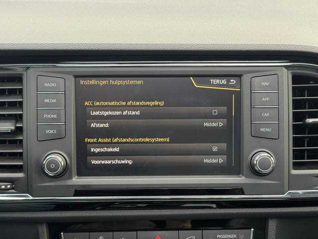 Seat Ateca 1.4 EcoTSI Xcellence Leder Camera Panorama Trekhaak Led verlichting Stoelverwarming
