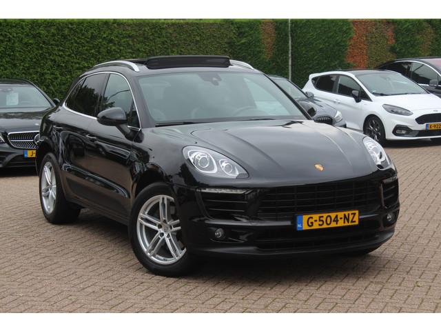 porsche-macan-2.0---trekhaak---panoramadak---leder---parkeerhulp-v-a---stoelverwarming---dab---cruise-control