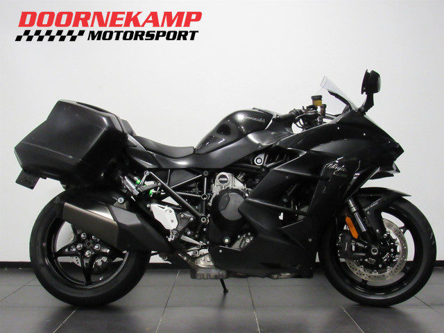 kawasaki-ninja-h2-sx-se