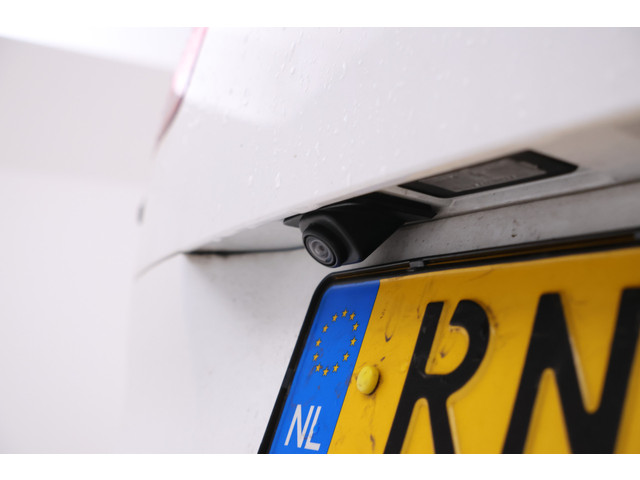 Citroen C4 Picasso 1.6 BlueHDI Business 94g. Massage stoelen, Navigatie, Airco.