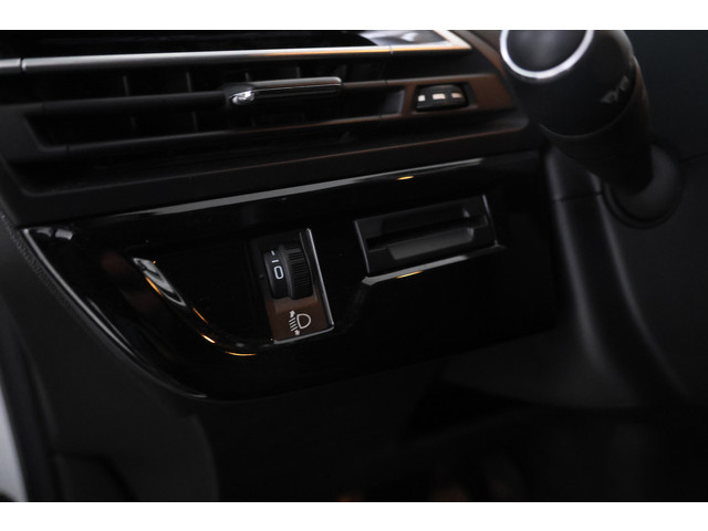 Citroen C4 Picasso 1.6 BlueHDI Business 94g. Massage stoelen, Navigatie, Airco.
