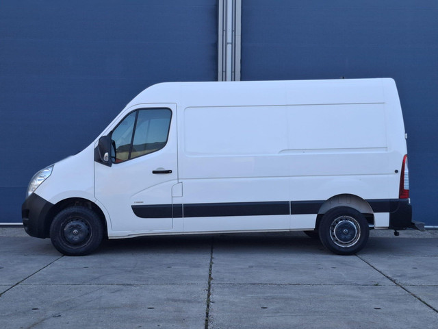 opel-movano-2.3-cdti-l2h2-airco---cruise-controle---camera---trekhaak---n.a.p