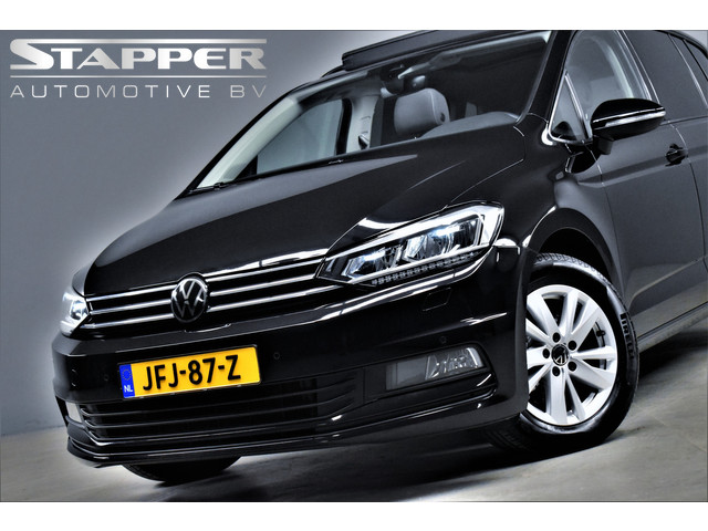 Volkswagen Touran 1.5 TSI 150pk Automaat Comfortline Business 7-Pers 1e Eig. Dealer OH Pano Camera Keyless Virtual Navi Led Pdc